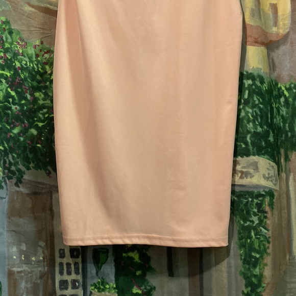 Mokoru one shoulder midi dress - Picture 3 of 10